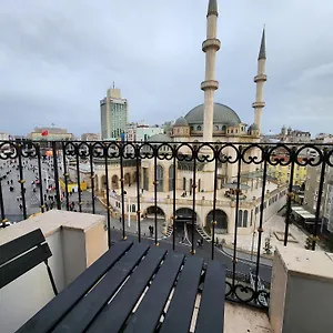 4* מלון Taksim Landhouse