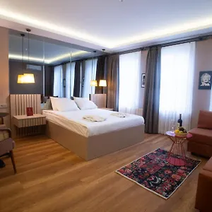 Otel Cheers Porthouse, İstanbul